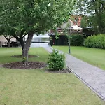 Wassergrundstueck